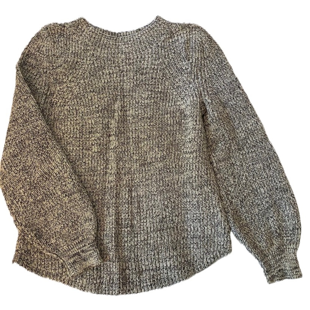 Black and White GAP Crewneck Sweater